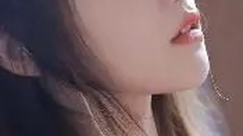 杨钰莹深情寄语：爱情对女性至关重要